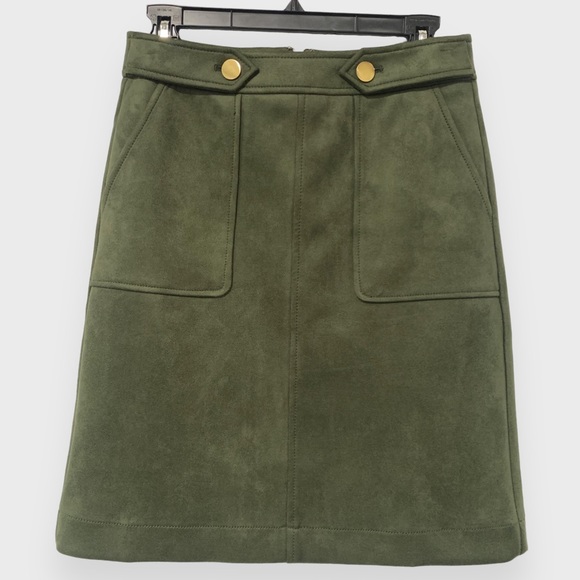 LOFT Dresses & Skirts - LOFT Faux Suede Green Skirt Gold Buttons With Pockets Womens Size 2